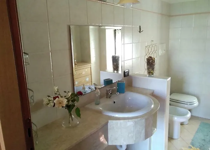 Crotto Bedroom 3* Argegno