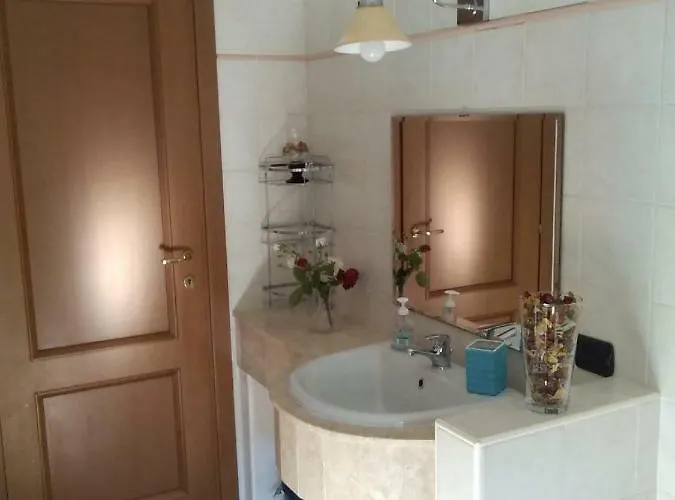 Crotto Bedroom 3* Argegno