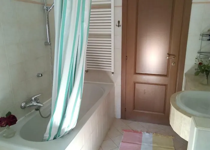 Crotto Bedroom 3*